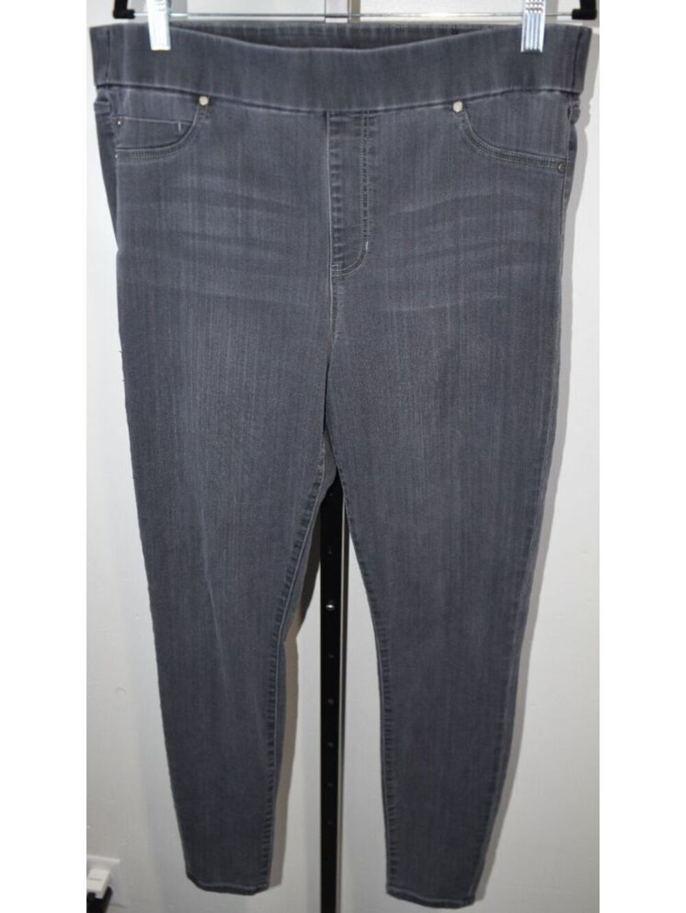 Liverpool Los Angeles The Skinny Pull On Jeans Gray Wash Womens 16/33 High Rise